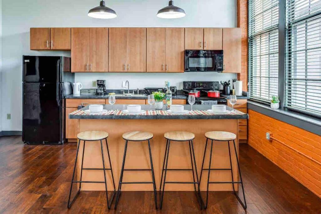 Ny Style Centric Loft With King Bed By Park Av. Apartment Rochester Luaran gambar